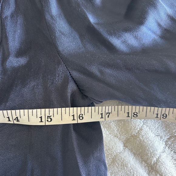 Auguste the Label Blue Silky Button Down Blouse Size 4 - Picture 7 of 7